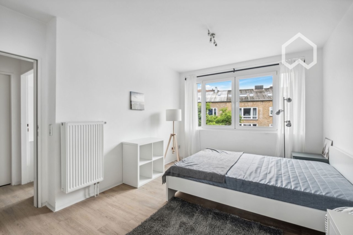 Co-Living: Eine helle, sehr modern und neuwertig eingerichtete Wohnung nahe Alster – Ifflandstraße, 22087 Hamburg – Vorschaubild 2
