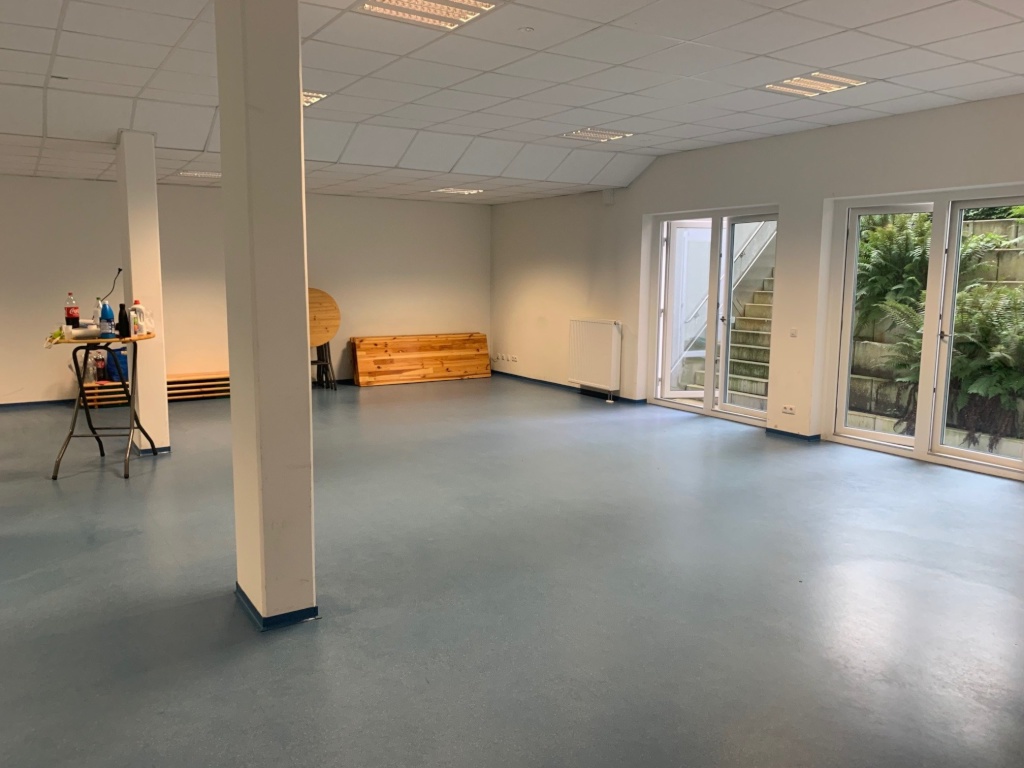 Ready to move in! Furnished Apartment (no shared flat / keine WG) Petuelpark Schwabing/Milbertshofen – 80807 München Milbertshofen-Am Hart – Vorschaubild 6