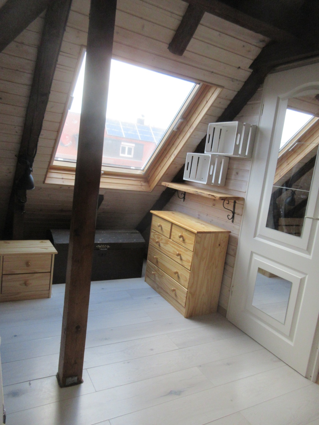 WG-Zimmer Untertürkheim Goldbergstraße 6 - Zimmer