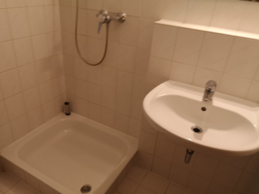 Sonnige 4- Zimmerwohnung mit Terrasse in ruhiger Lage in Hemhofen zu vermieten – Schulstr. 15, 91334 Erlangen Hemhofen – Vorschaubild 18