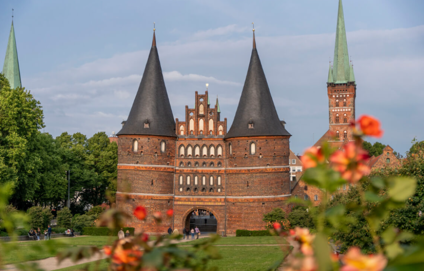 Ad image: Masterstudent bereit zum Einzug – langfristiges Zimmer in Lübeck gesucht