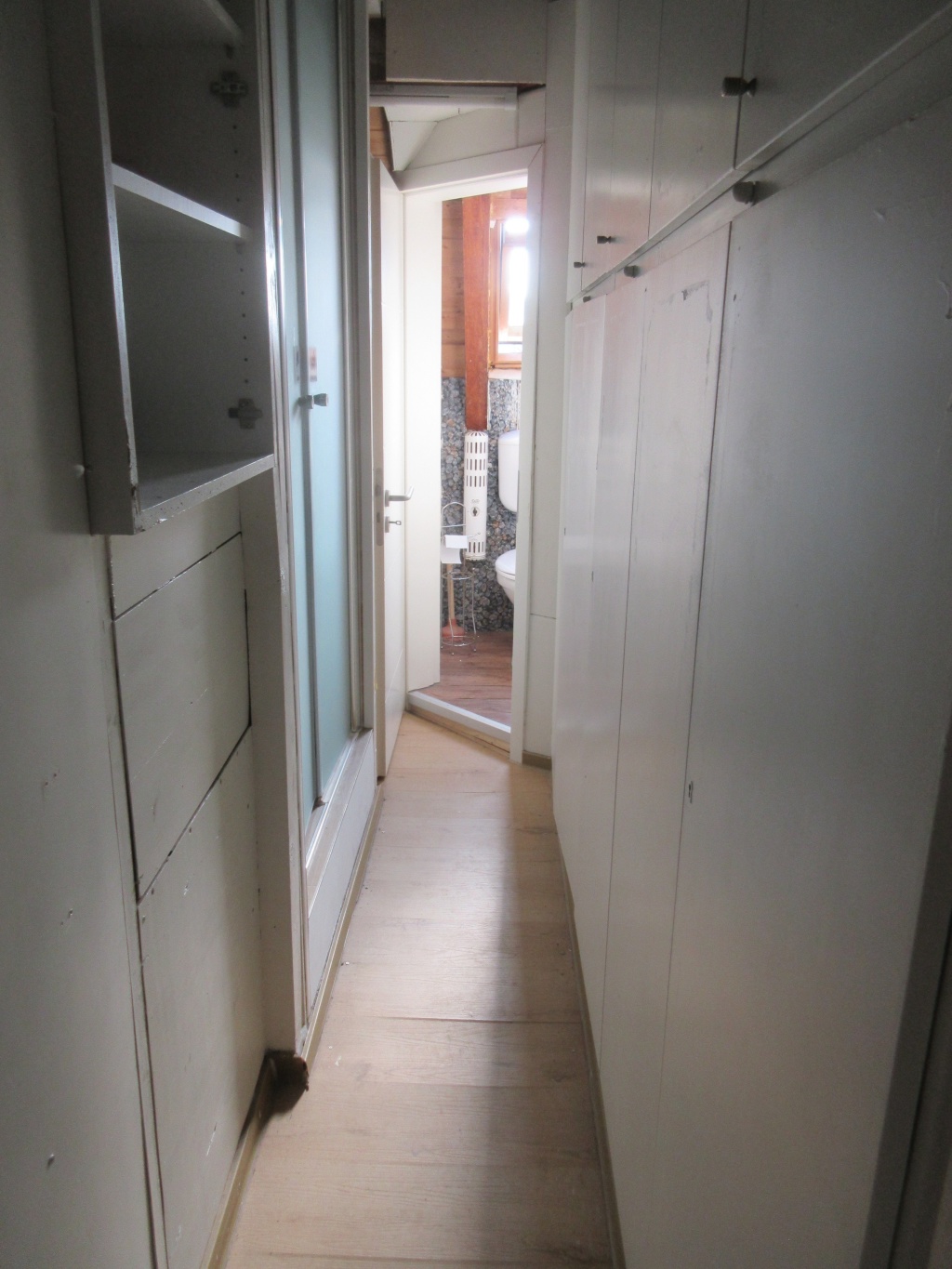 WG-Zimmer Untertürkheim Goldbergstraße 6 - Bad DG