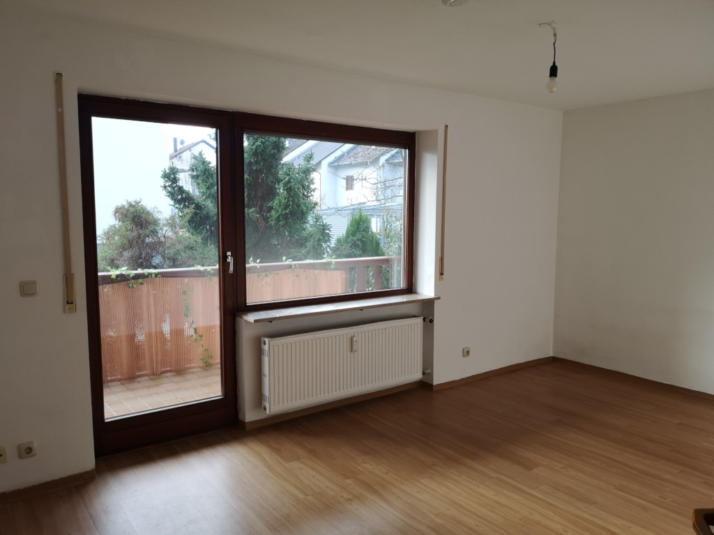 Sonnige 4- Zimmerwohnung mit Terrasse in ruhiger Lage in Hemhofen zu vermieten – Schulstr. 15, 91334 Erlangen Hemhofen – Vorschaubild 9