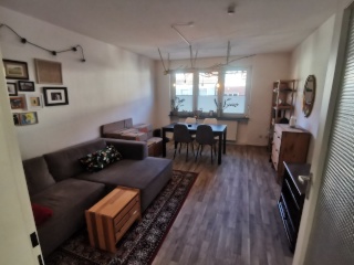 Anzeigenbild: 2 Zimmer Wohnung mit Balkon & Festungsblick in Sanderstraße