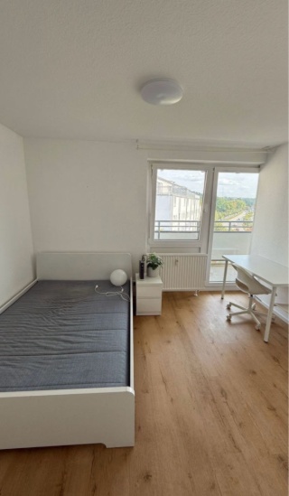 Ad image: Fully furnished room available in shared apartment