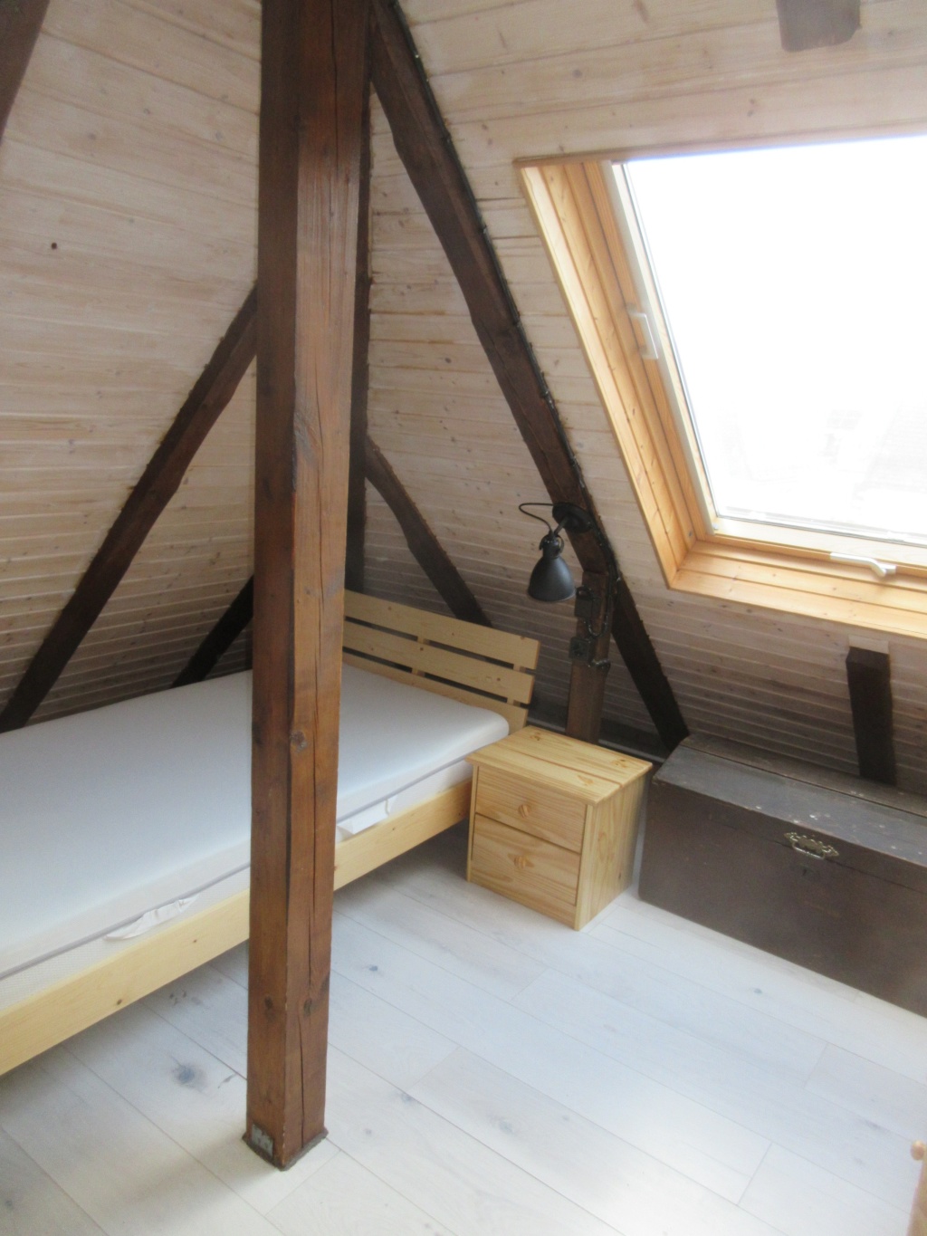 WG-Zimmer Untertürkheim Goldbergstraße 6 - Zimmer