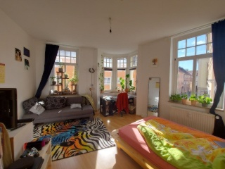 Ad image: Ein helles, großes WG-Zimmer in der Altstadt von Weimar ;)