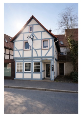 Anzeigenbild: *Geismar* großzügige 4-Zi.-EG-Whg.