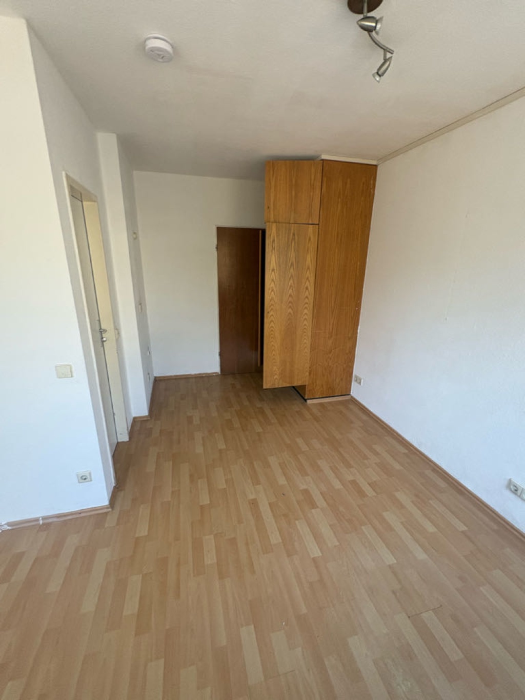 WG-Zimmer Centrum Gasselstiege 57 - Zimmer Beispiel leer 2