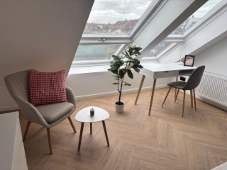 Anzeigenbild: Freies Zimmer ab Juni in liebevoll möblierten Mädels-WG