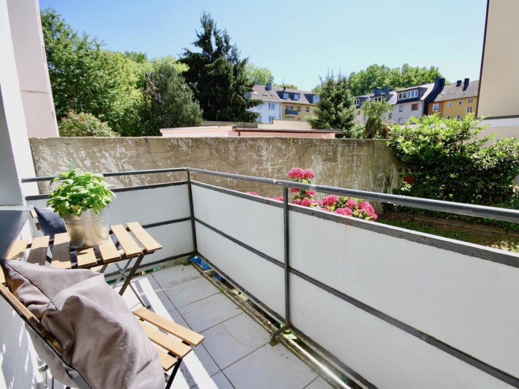 2 Zimmer Wohnung mit Balkon – Arnoldstraße 39, 44793 Bochum Innenstadt – Vorschaubild 3