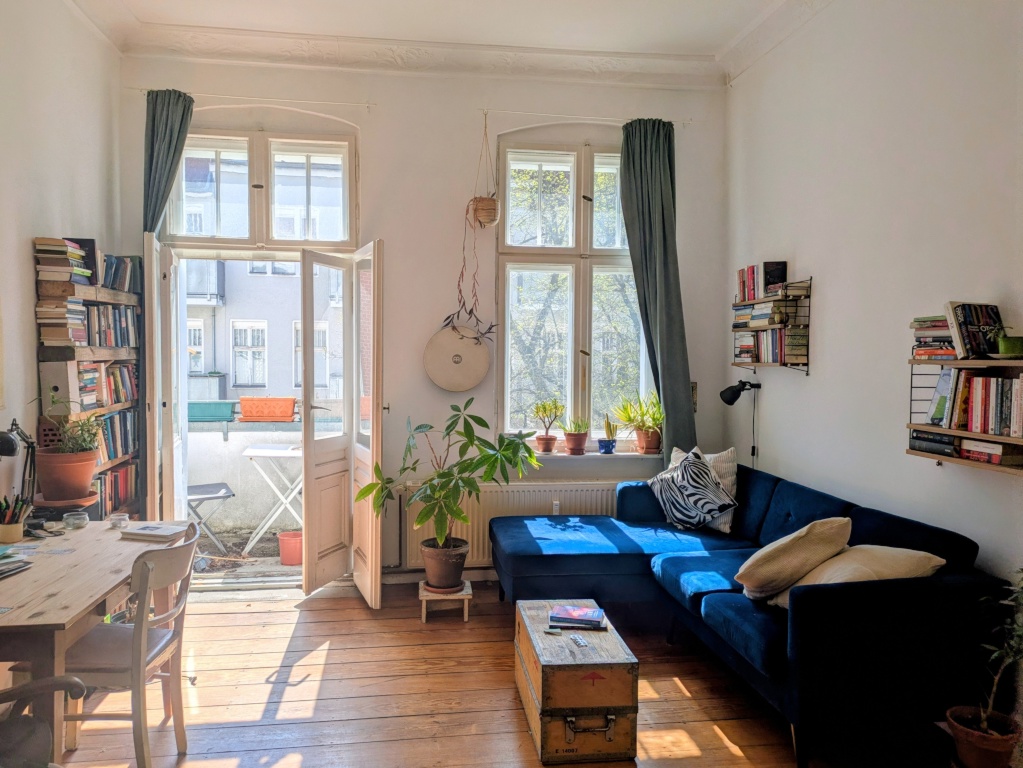 Sunny Apartment near Tempelhofer Feld in Neukölln