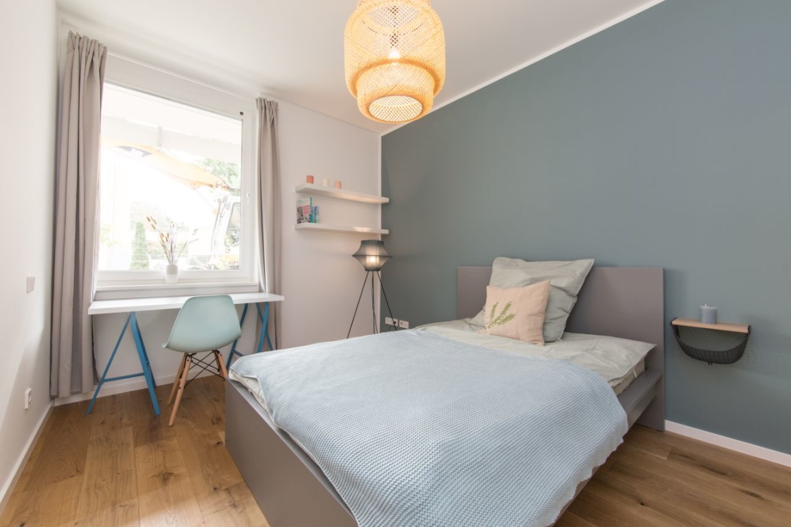 Helles Zimmer in moderner Wohnung in der Nazarethkirchstraße