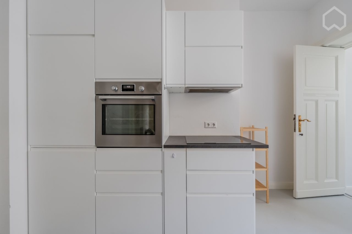 WG ZIMMER Stilvolles Zimmer mit Balkon in hochwertiger Wohnung auf der Torstraße / nahe Rosenthaler Platz – Torstraße, 10119 Berlin Mitte – Vorschaubild 12