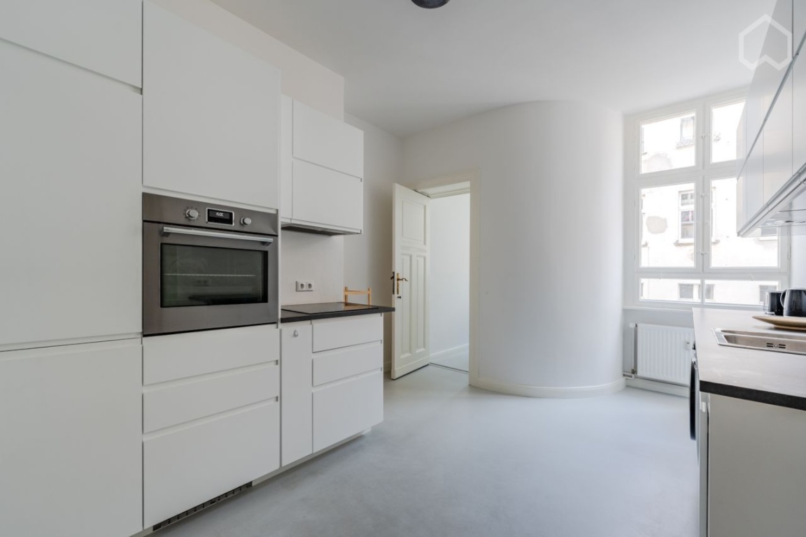 WG ZIMMER Stilvolles Zimmer mit Balkon in hochwertiger Wohnung auf der Torstraße / nahe Rosenthaler Platz – Torstraße, 10119 Berlin Mitte – Vorschaubild 11