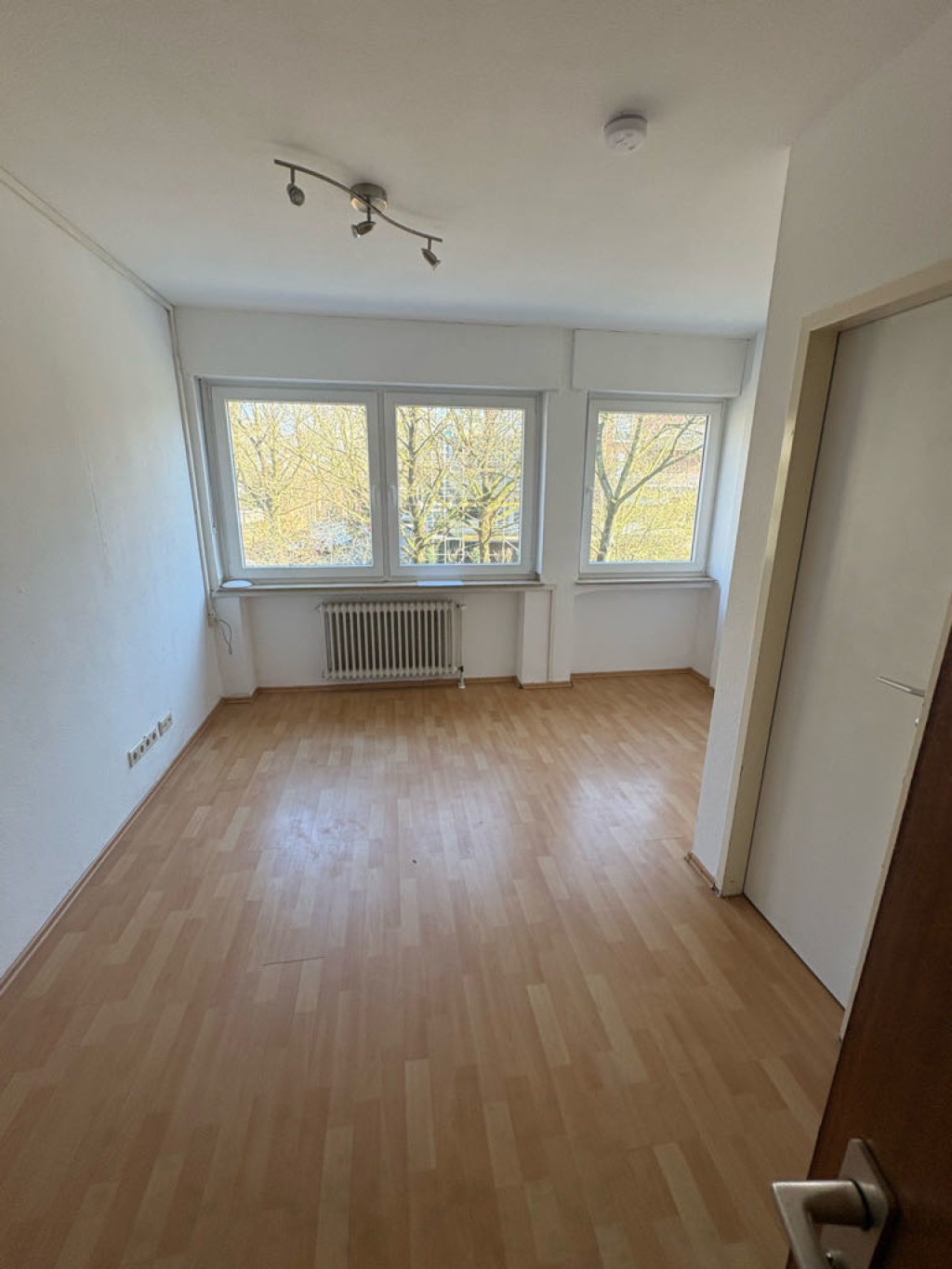 WG-Zimmer Centrum Gasselstiege 57 - Zimmer Beispiel leer 1