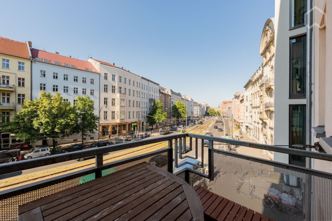 WG ZIMMER Stilvolles Zimmer mit Balkon in hochwertiger Wohnung auf der Torstraße / nahe Rosenthaler Platz – Torstraße, 10119 Berlin Mitte – Vorschaubild 8