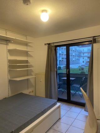 Imagen del anuncio: Furnished room for sublet (with possible extension) – 3 minutes to Mannheim Hbf