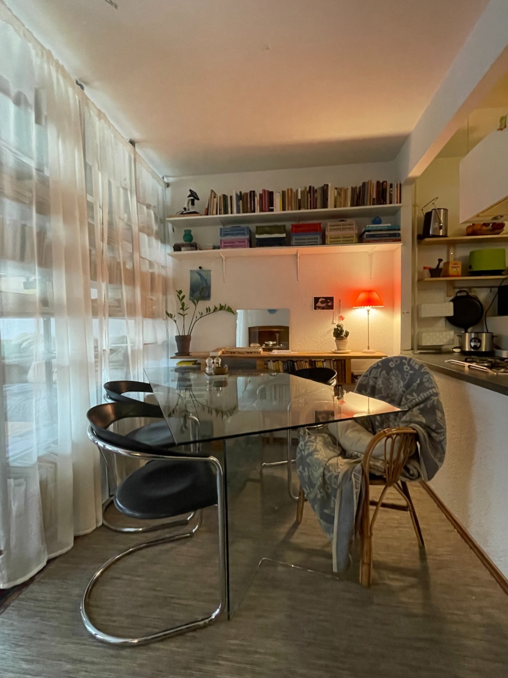 Apartamento Berlin Donaustraße 22 - dining table