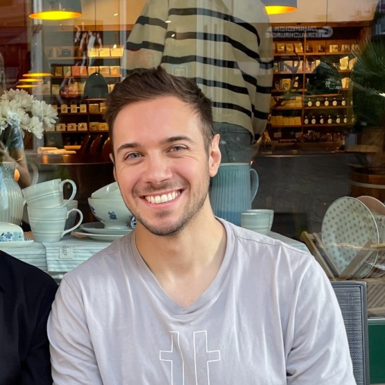 Anzeigenbild: WG/Whg: Berufseinsteiger sucht langfristiges Zuhause