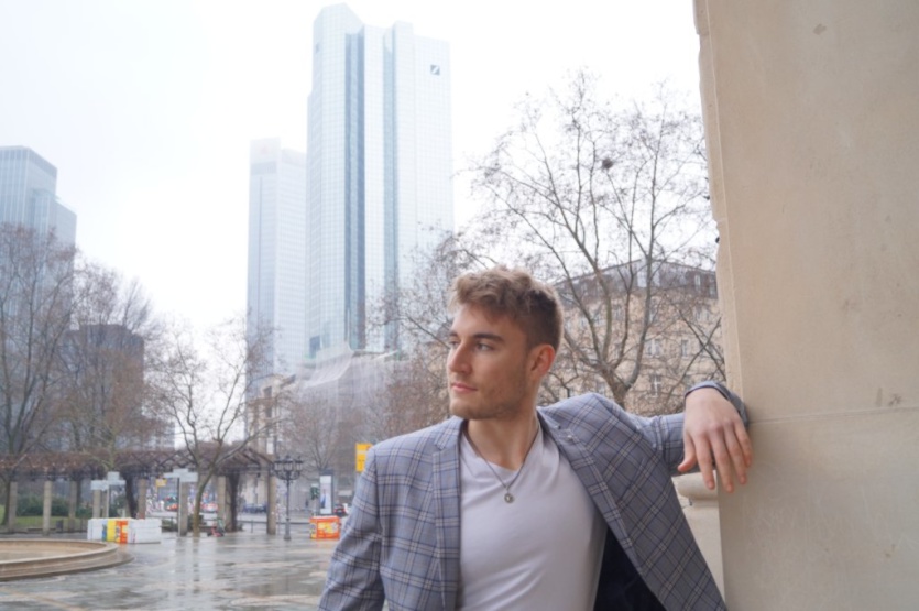 Anzeigenbild: Lehrer sucht neue Wohnung in Mainz