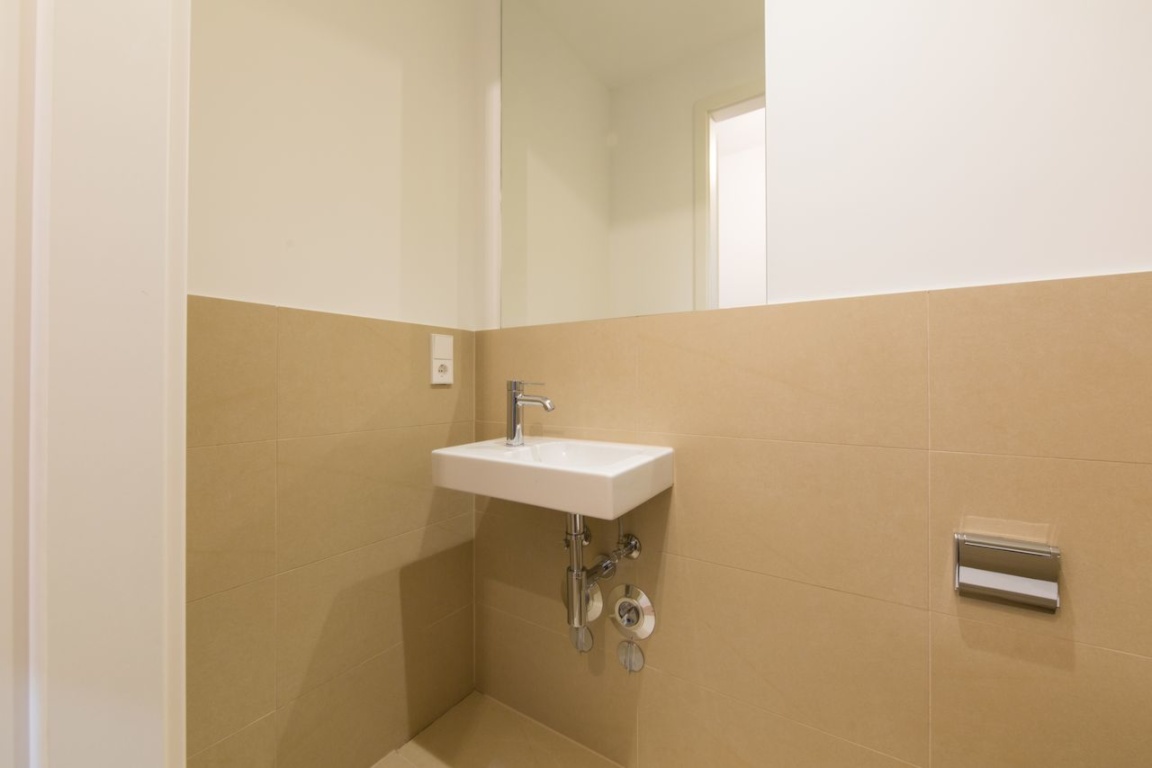 Helles Zimmer in moderner Wohnung in der Nazarethkirchstraße – Nazarethkirchstraße, 13347 Berlin – Vorschaubild 3
