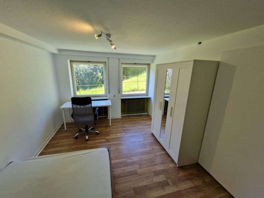 WG-Zimmer Achalm Der Schöne Weg - das angebotene Zimmer
