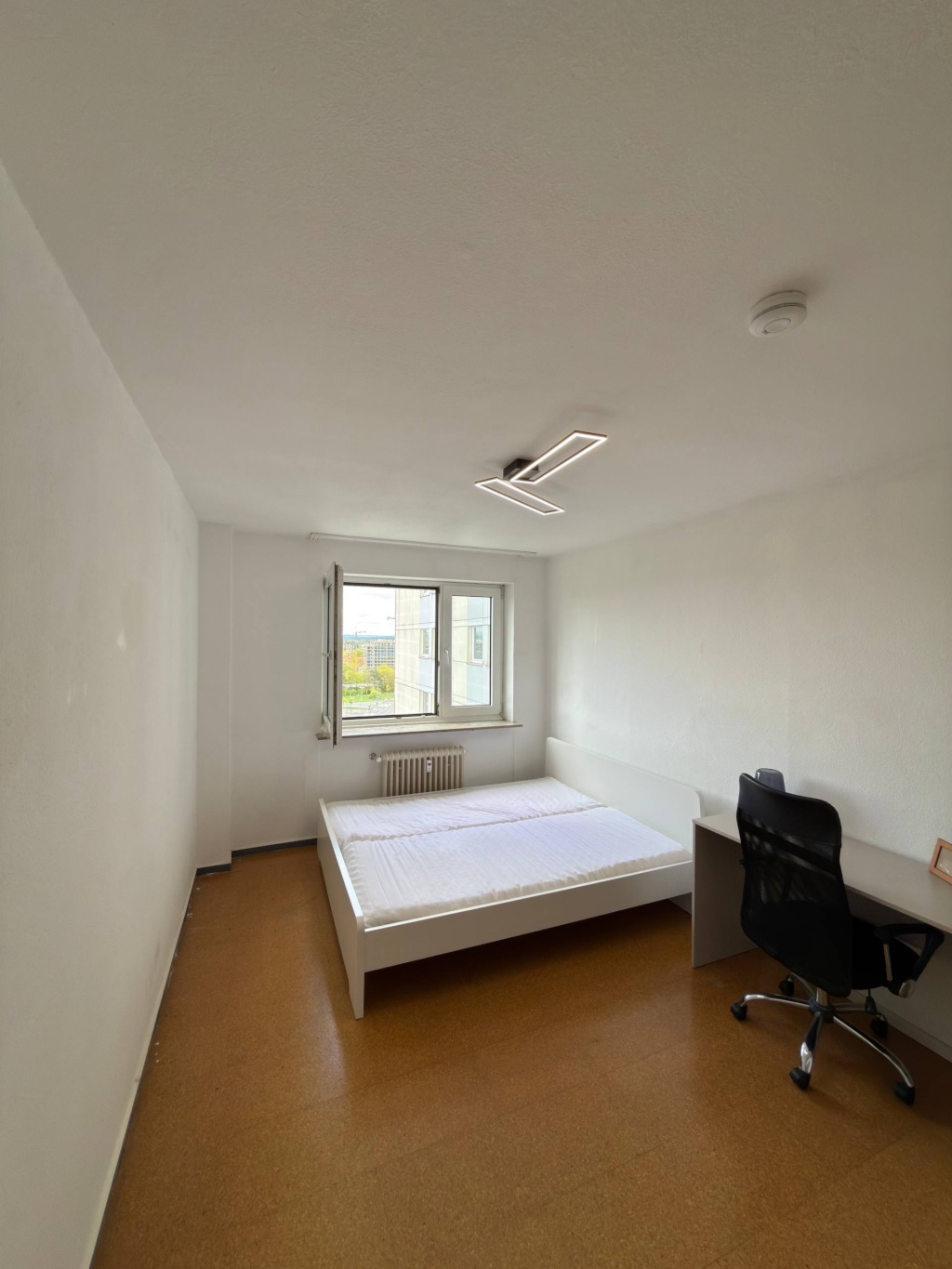 Voll möblierte 2-Zimmer-Wohnung in Erlangen-Bruck zu vermieten – Gerhart-Hauptmann-Str., 91058 Erlangen Bruck – Vorschaubild 13