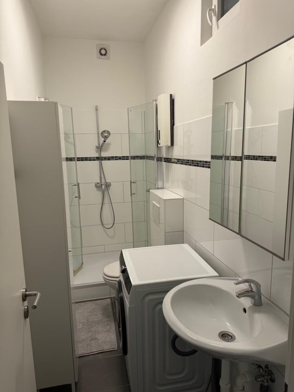 Charmantes Zimmer in Ehrenfeld – Lichtstraße, 50825 Köln Bickendorf – Vorschaubild 5