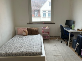 Single Room SUBLET