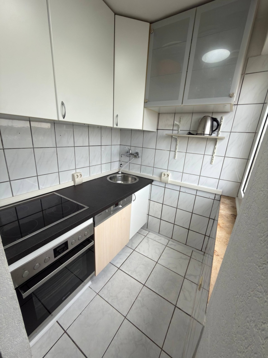 Voll möblierte 2-Zimmer-Wohnung in Erlangen-Bruck zu vermieten – Gerhart-Hauptmann-Str., 91058 Erlangen Bruck – Vorschaubild 7