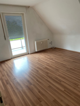 Anzeigenbild: Schönes Zimmer in 4er-WG