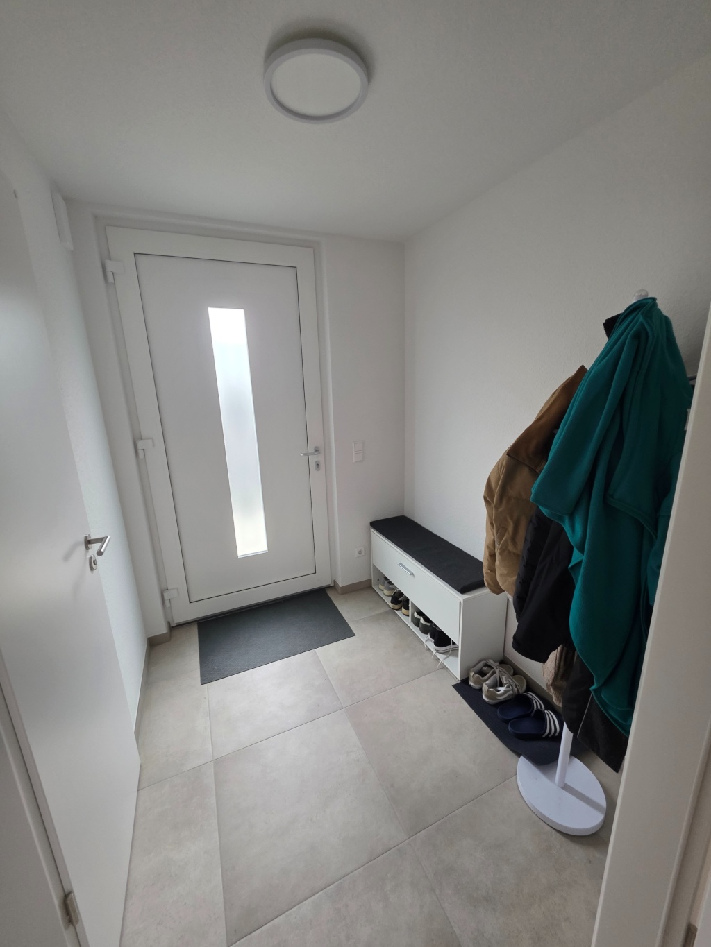 WG-Zimmer Malmsheim Oberbrunnenstr. - Eingangsbereich