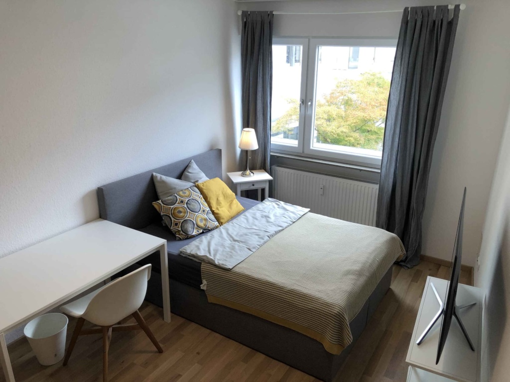 WG-Zimmer Mitte Wangener Straße 27 - Roomlessrent.com