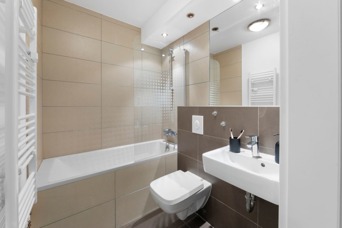 Privates Zimmer in einer Wohngemeinschaft in der Friedrichstraße – Friedrichstraße, 10117 Berlin Mitte – Vorschaubild 3