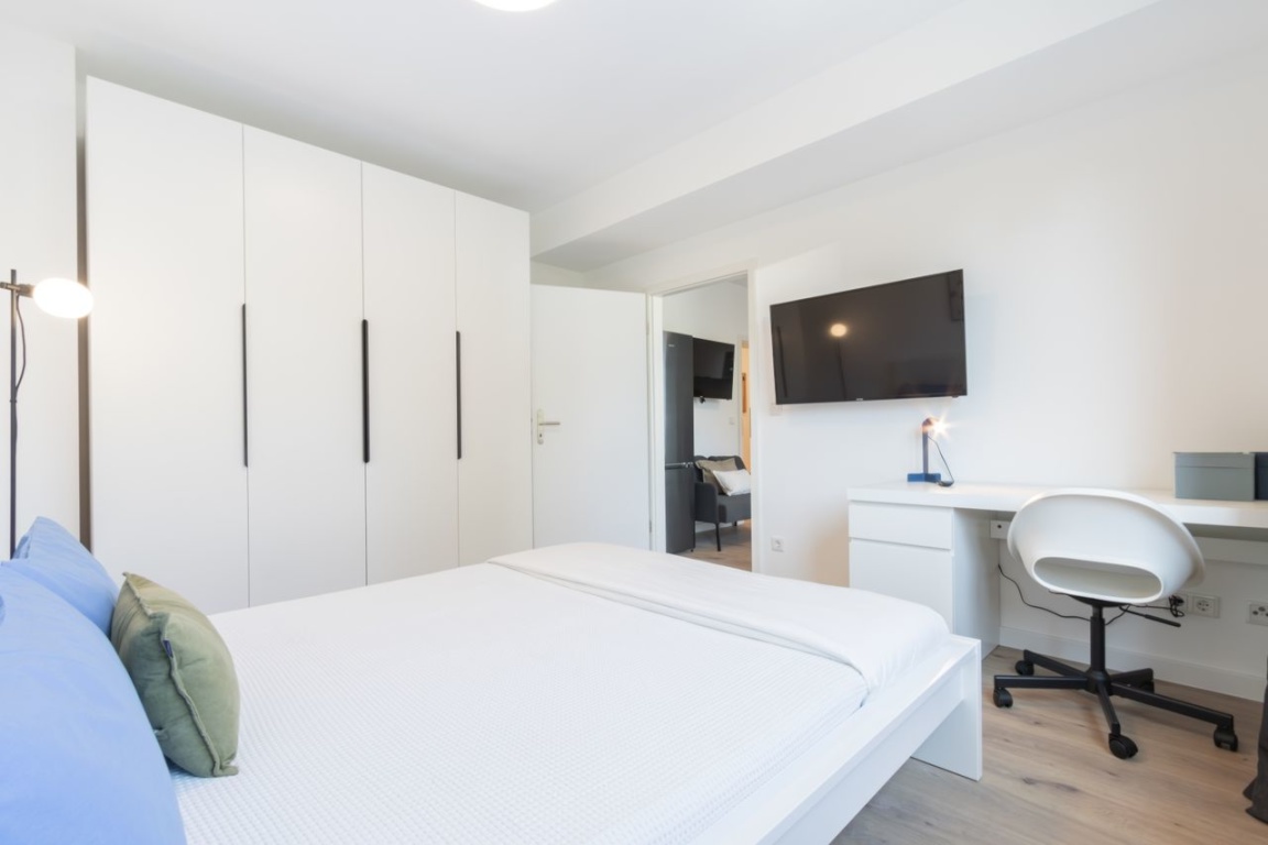 ***möbliertes WG Zimmer in Uni nähe*** – Mittwegstraße, 45127 Essen Altendorf – Vorschaubild 8