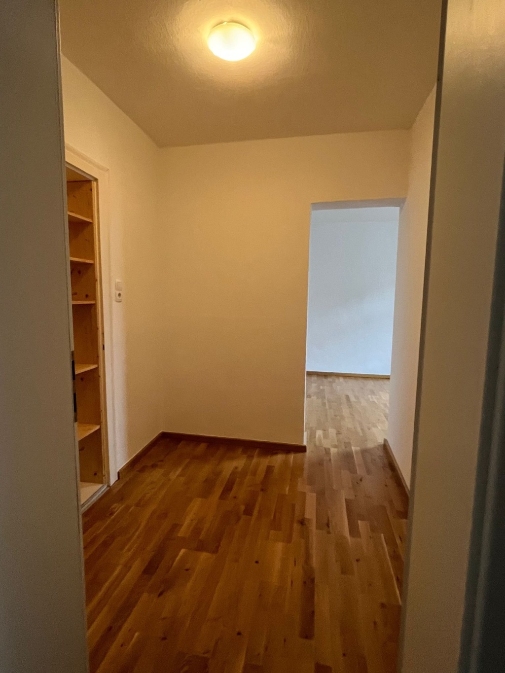 WG-Zimmer Wesertor Hartwigstraße   6 - W8 - Z1 - Vorzimmer