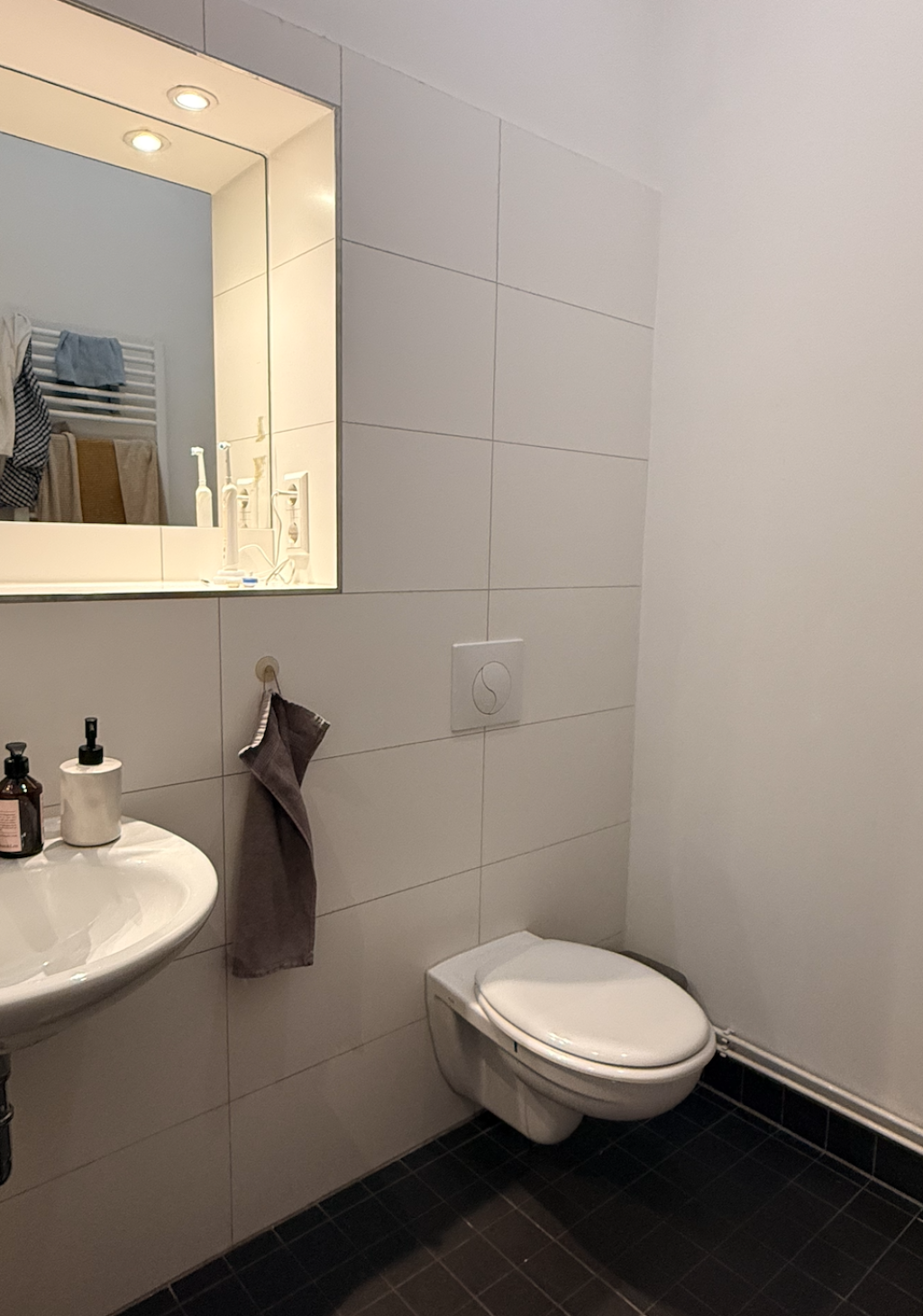 November SUBLET | 1.5 flat in Schillerkiez Neukölln – Weisestraße, 31, 12049 Berlin Neukölln – Vorschaubild 9