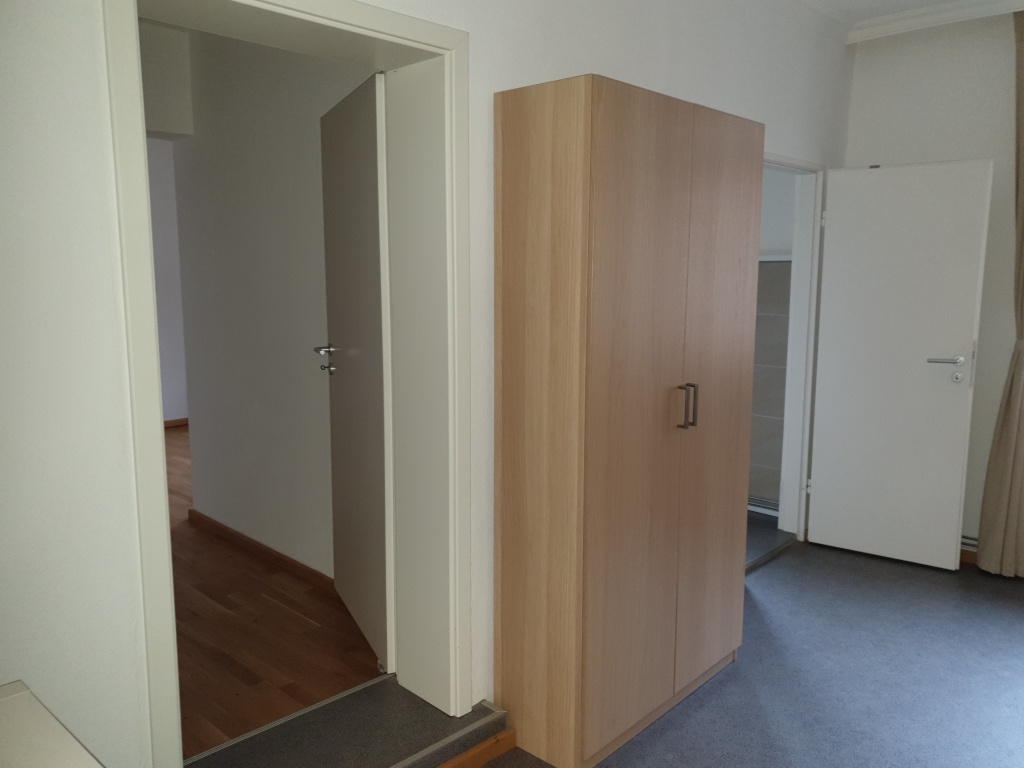 WG-Zimmer Wesertor Hartwigstraße   6 - W8 - Zugang Z1 plus Schrank zu Z1