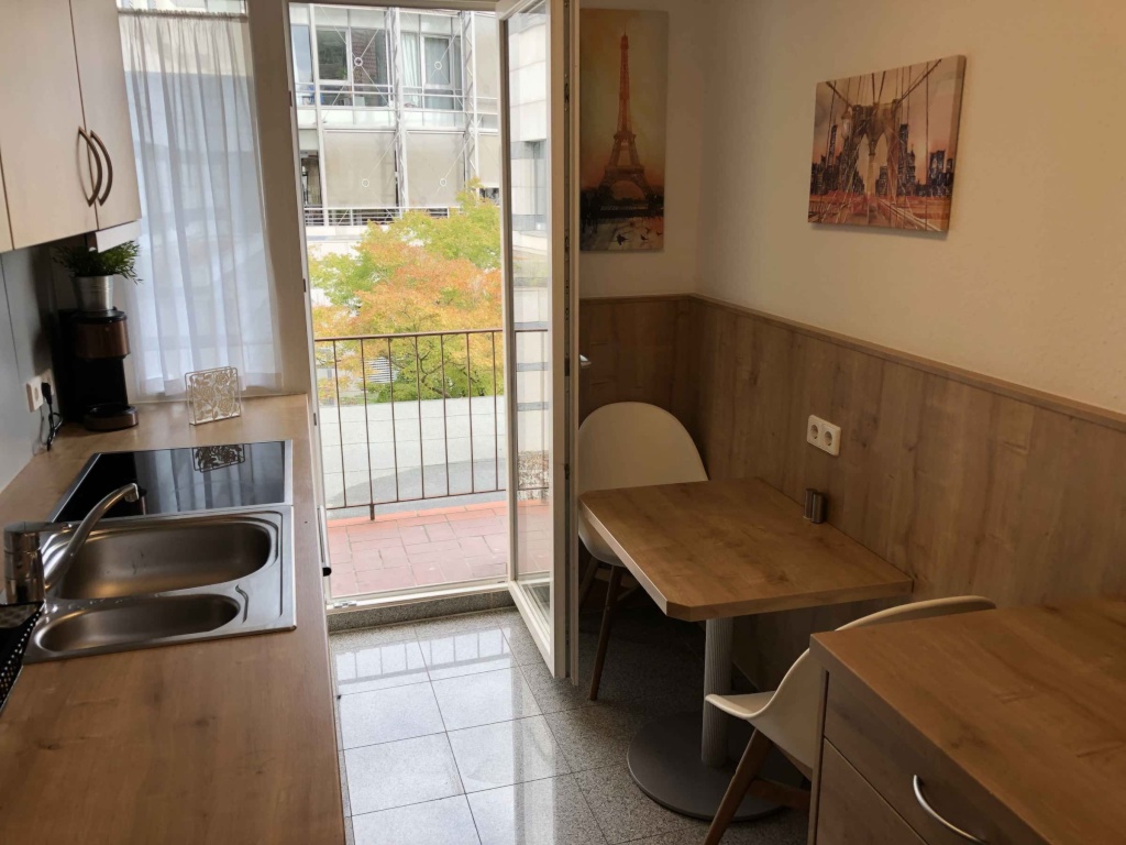 WG-Zimmer Mitte Wangener Straße 27 - Roomlessrent.com
