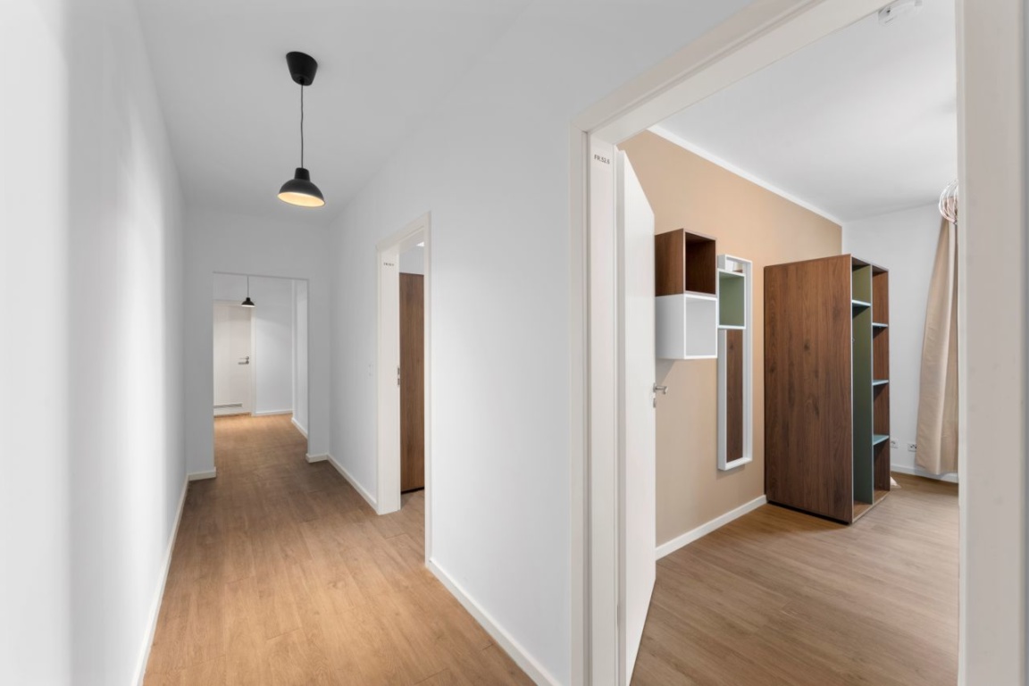 Privates Zimmer in einer Wohngemeinschaft in der Friedrichstraße – Friedrichstraße, 10117 Berlin Mitte – Vorschaubild 4