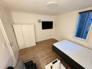 Anzeigenbild: Zimmer - Room in Reichenbachstraße, Stuttgart for 18 m2 with 5 bedrooms