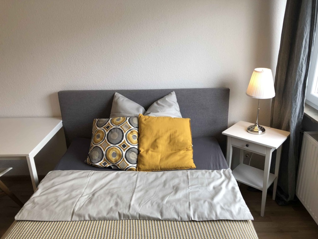 WG-Zimmer Mitte Wangener Straße 27 - Roomlessrent.com