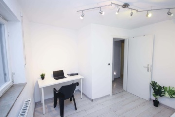 Anzeigenbild: Zimmer - Room in Endersbacher Straße, Stuttgart for 60 m2 with 4 bedrooms