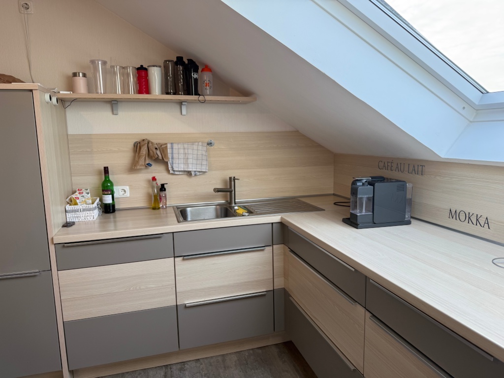Voll möblierte 3-Zimmer Wohnung zur Untermiete – Dahler Heide, 33100 Paderborn Dahl – Vorschaubild 2