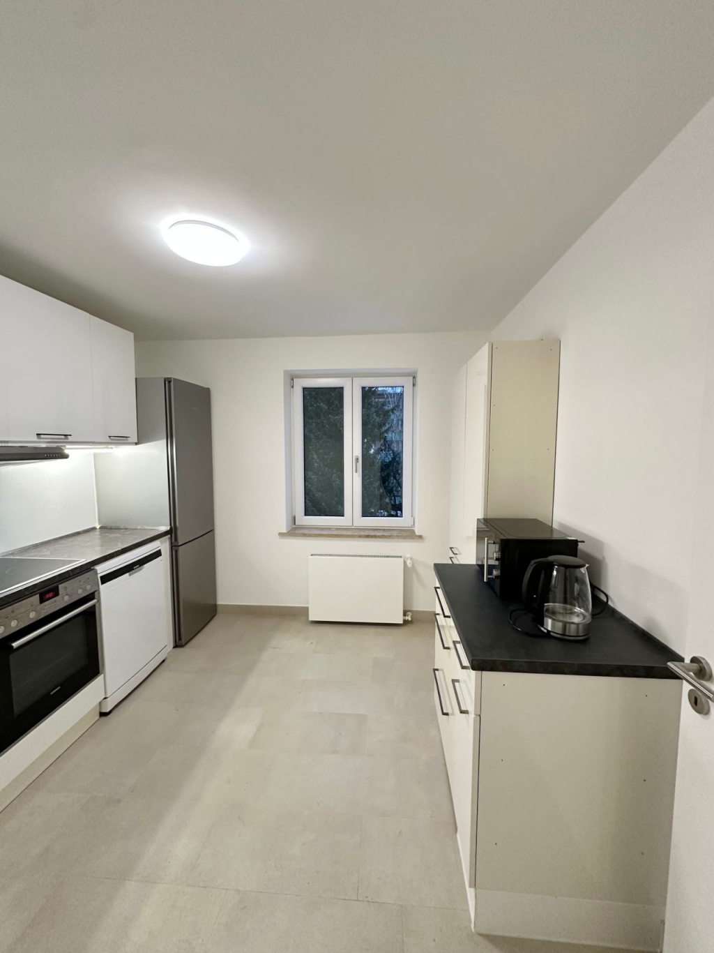 Wundervolle Wohnung auf Zeit am Luitpoldpark mit Balkon – Foto 6