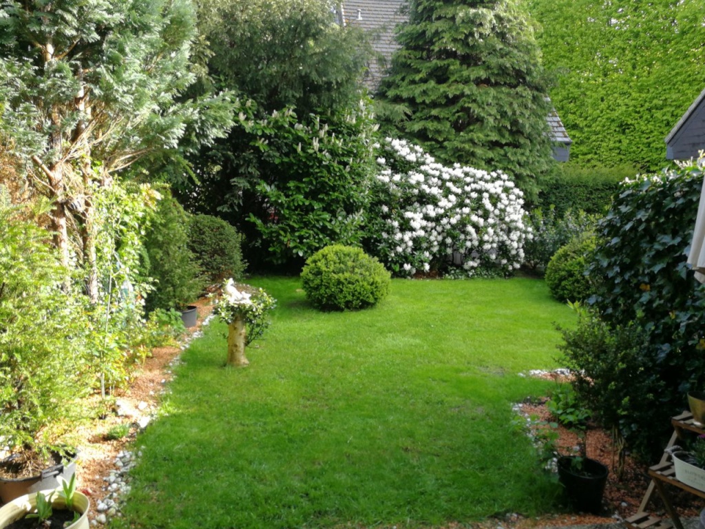 ZIMMER IN CHARMANTER WOHNUNG MIT EIGENEM GARTEN IM GRÜNEN HAMBURG WELLINGSBÜTTEL – Friedrich-Kirsten-Straße, 22391 Hamburg Bramfeld – Vorschaubild 12