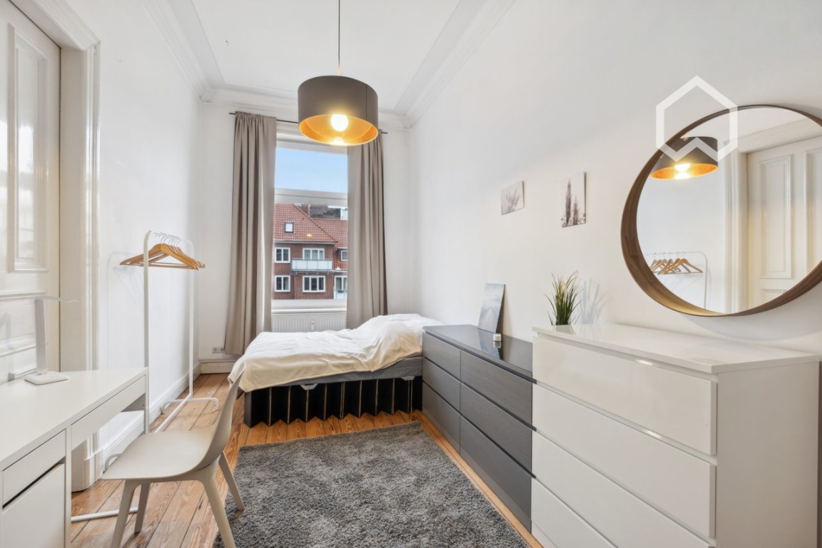Co-Living: Traumhafte Altbauwohnung in Bestlage