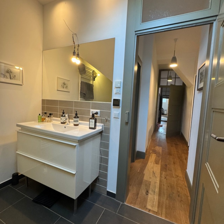 Penthouse WG-Zimmer direkt am Marienplatz – Marienplatz, 70178 Stuttgart Mitte – Vorschaubild 11
