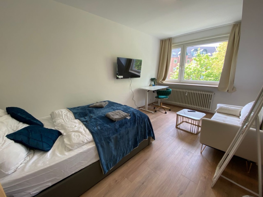Liebevoll eingerichtetes & gemütliches Zuhause in Eimsbüttel – Niendorfer Kirchenweg, 22459 Hamburg Niendorf – Vorschaubild 2